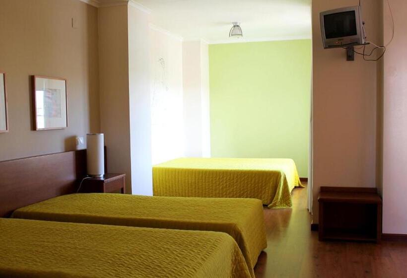 בית מלון כפרי Gameiro