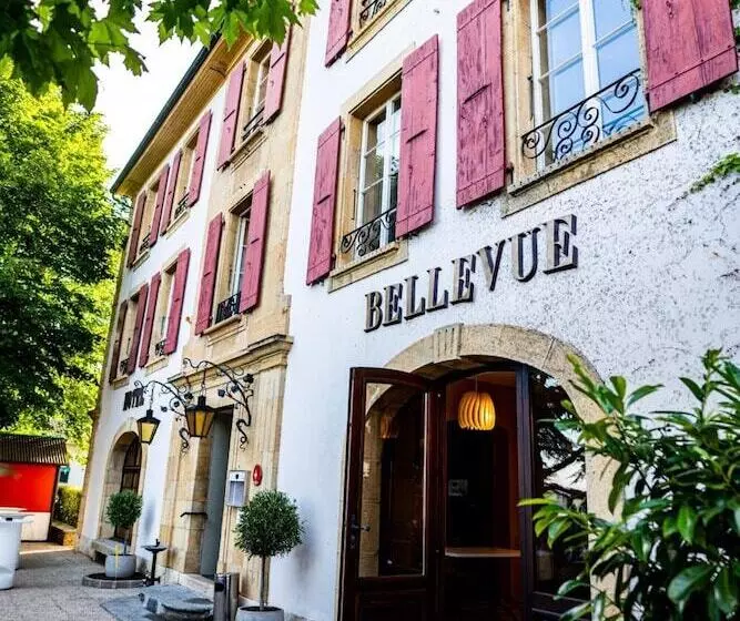 Hotelli Hôtel Restaurant Bellevue