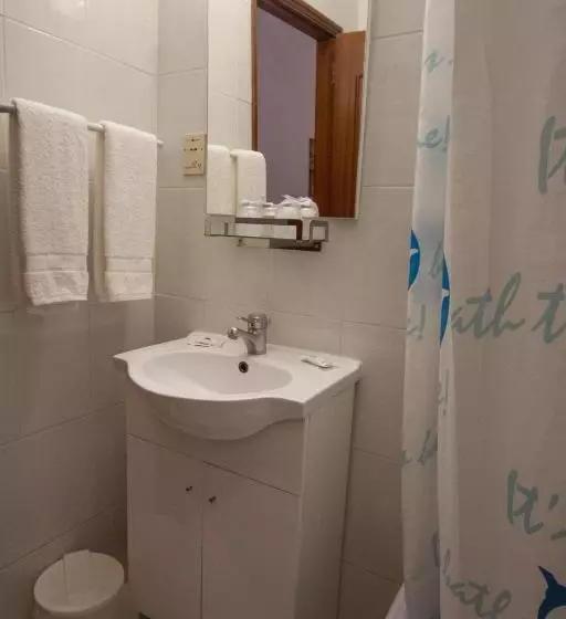 هتل Leiriense