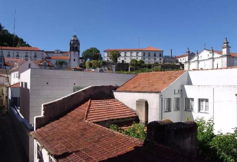 هتل Leiriense