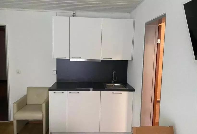 Hotel Studios With Kitchenette