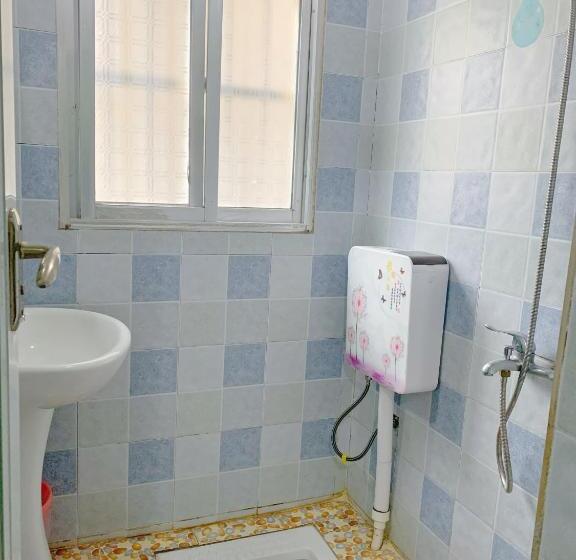 Общежитие 桂林时光驿青年客栈