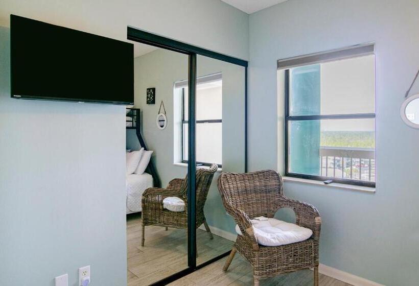 Beachfront Condo Balcony Pools Spacious Sauna