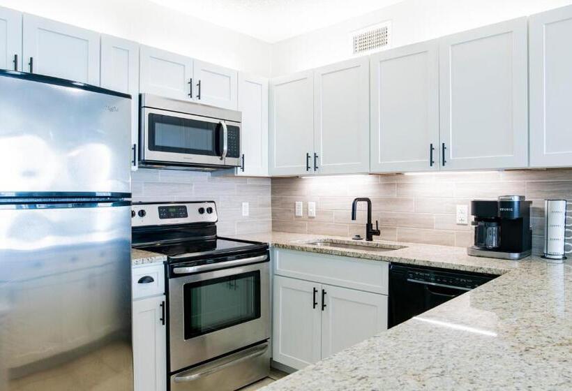 Beachfront Condo Balcony Pools Spacious Sauna