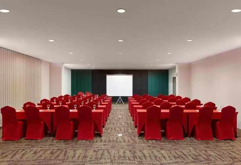 Elsotel Purwokerto By Daphna Management