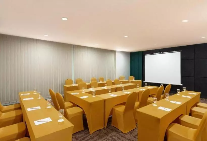 Elsotel Purwokerto By Daphna Management