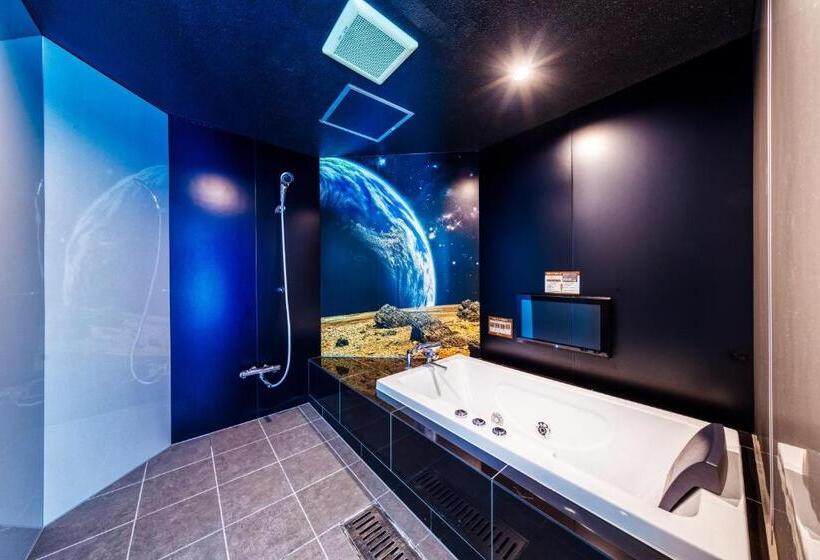 Отель Lotus Ibaraki  Adult Only