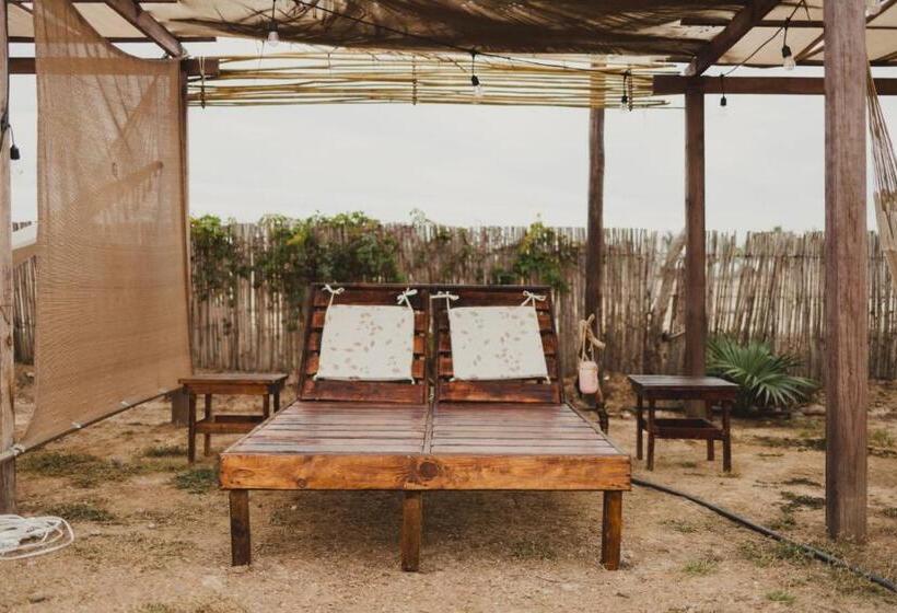 ホテル Tres Velas Surf