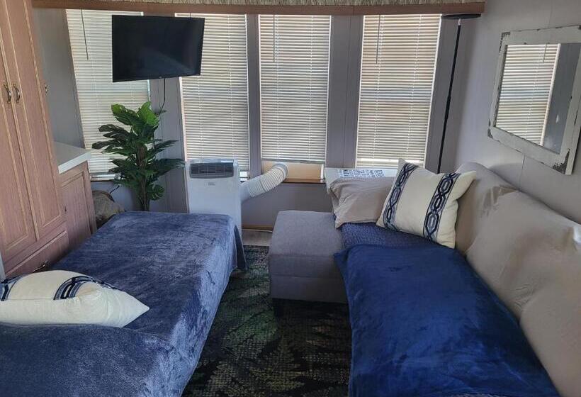 Pansiyon Cozy, Private Guest House With Fast Internet