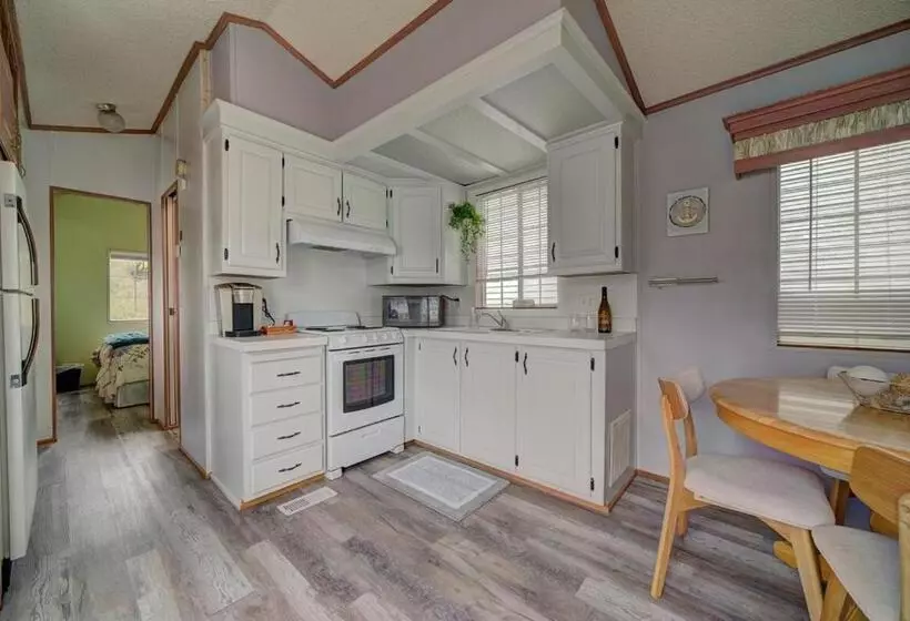 Majatalo Cozy, Private Guest House With Fast Internet