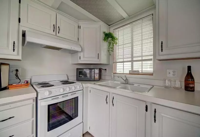 Majatalo Cozy, Private Guest House With Fast Internet