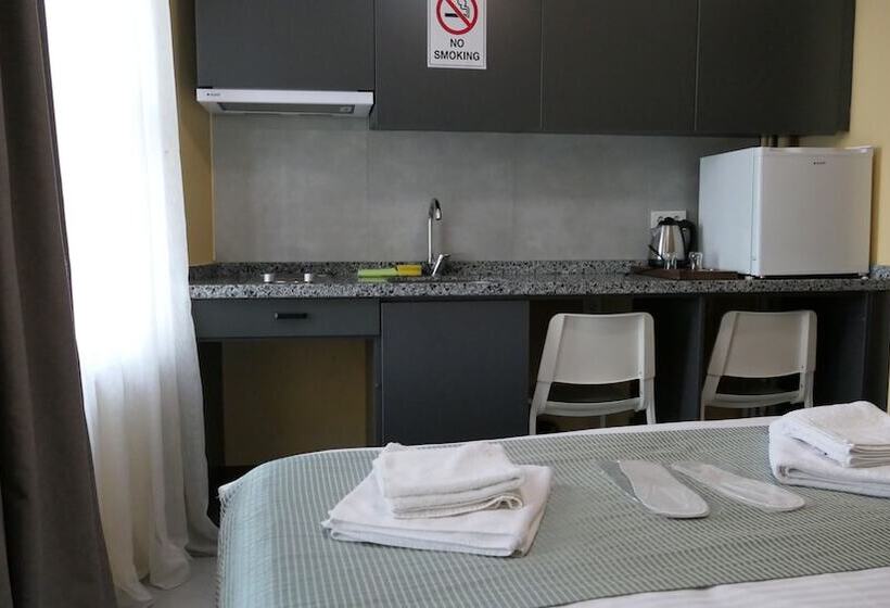 ホテル Taksim Stella Suites