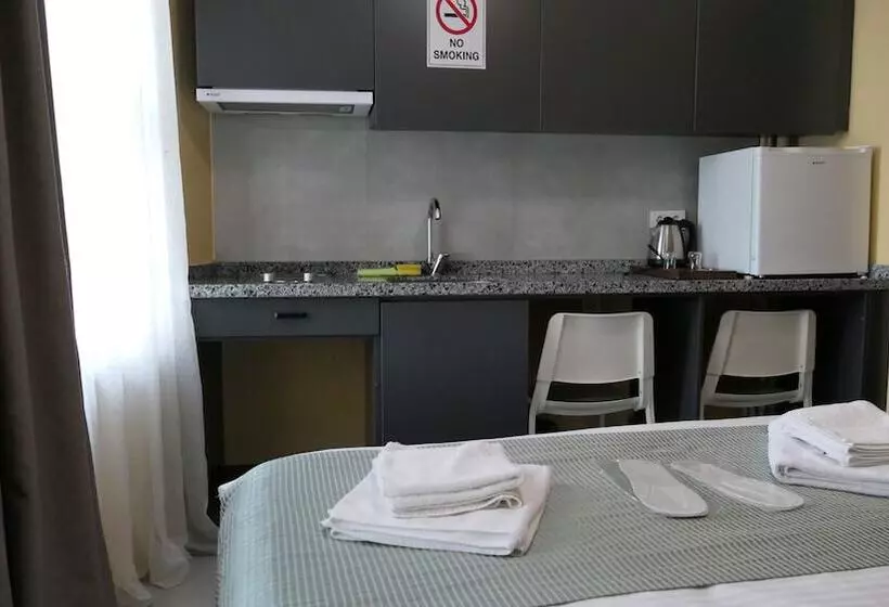 هتل Taksim Stella Suites