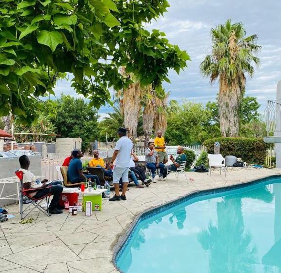 膳宿费 Zest Boutique Manor