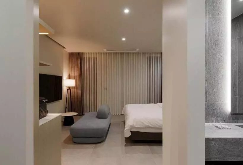 Daegu Suseong The Arco Hotel Lions Park