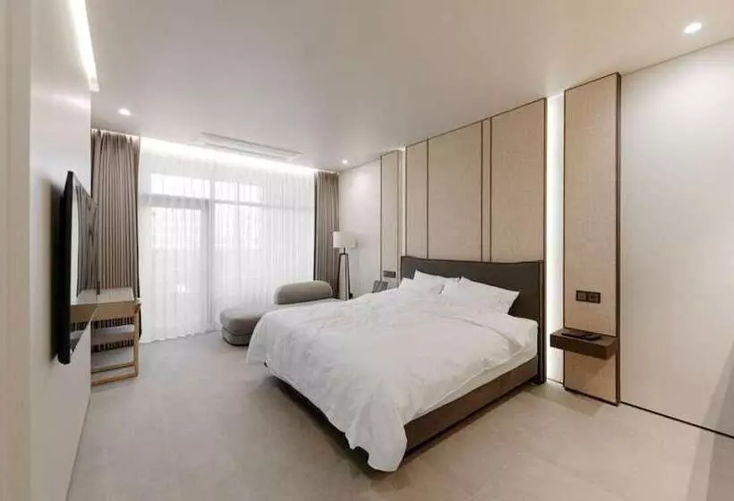 Daegu Suseong The Arco Hotel Lions Park