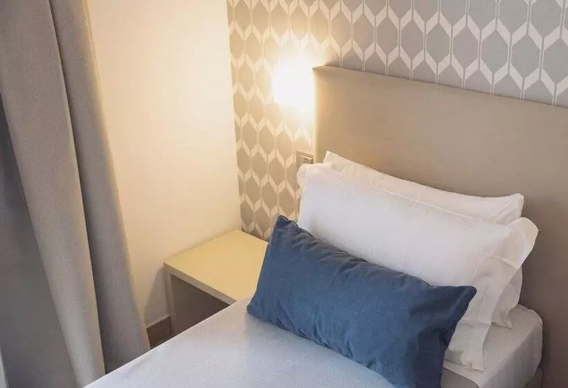 ホテル Selinunte Boutique