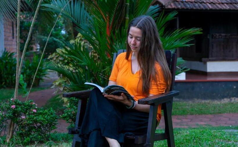 Kumarakom Heritage Resort & Ayurveda