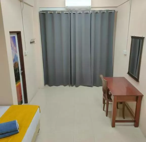 ユースホステル Rs Inn