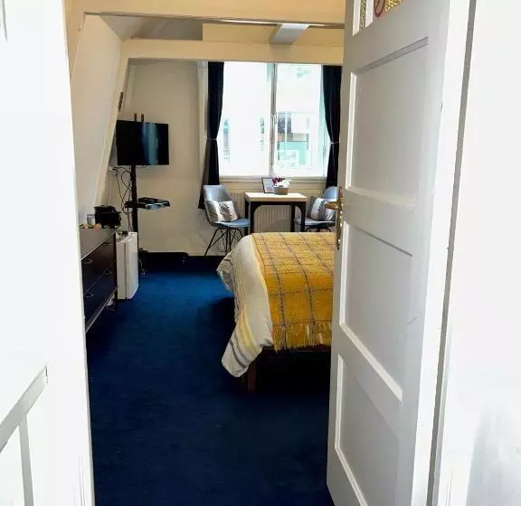 تختخواب و صبحانه Amsterdam 4 Holiday Guestrooms