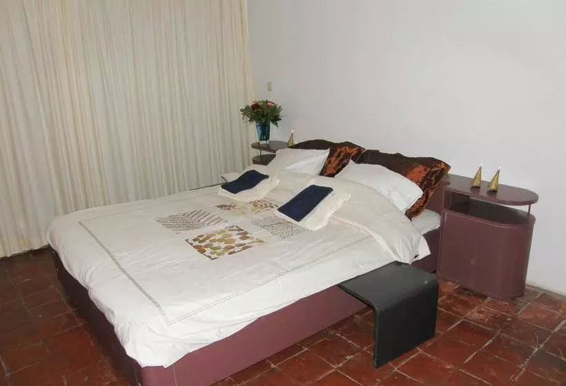 تختخواب و صبحانه Bed En Breakfast Hof Van Wolder