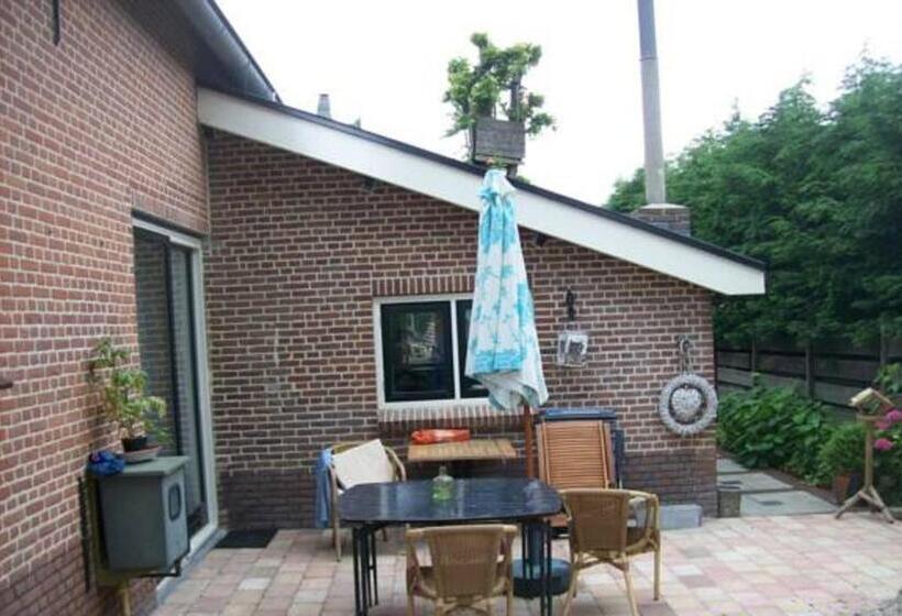 Bed and Breakfast Het Boenhok Logies