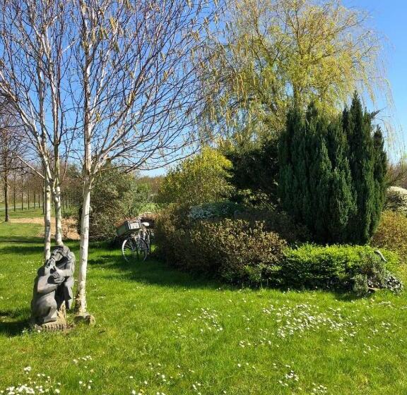 تختخواب و صبحانه Huis Van Steen