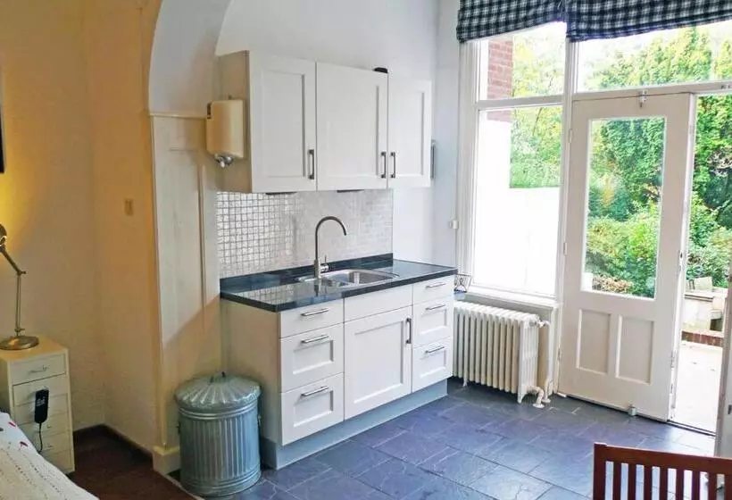 Bed & Breakfast Walenburg