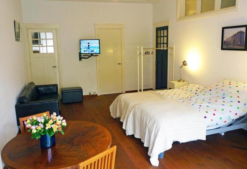 Bed & Breakfast Walenburg