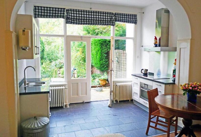 Bed & Breakfast Walenburg