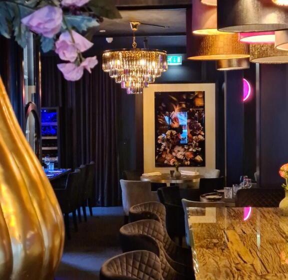 Boutique Hotel Opus One