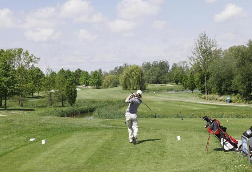 Boutique Hotel Opus One