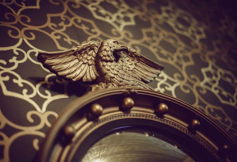 Boutique Hotel Opus One