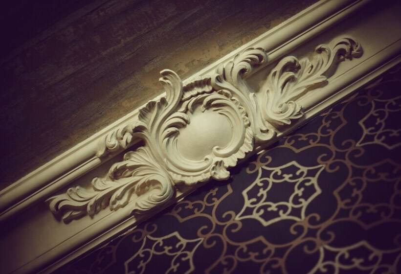 Boutique Hotel Opus One