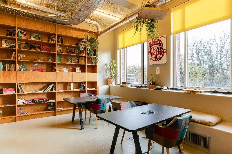 Clinknoord Hostel