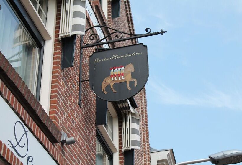 酒店 De Vier Heemskinderen