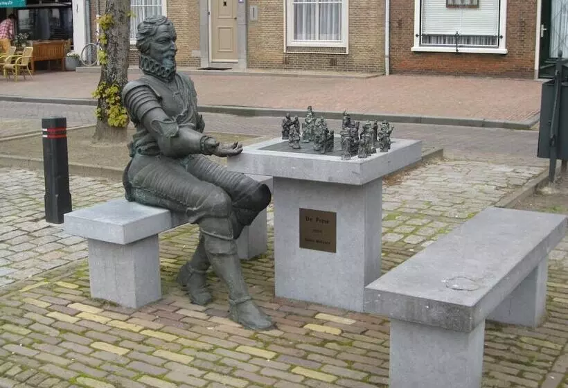 Hotelli De Vier Heemskinderen