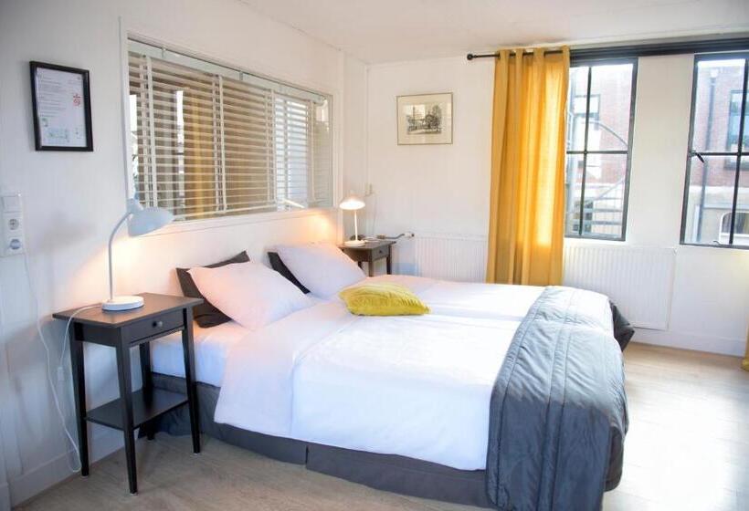 בית מלון כפרי Et Le Cafe De Paris