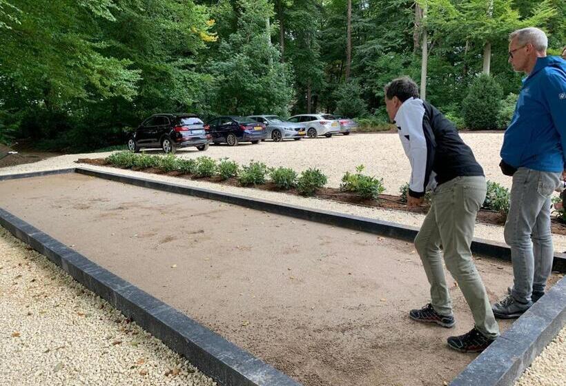 住所 Villa Rozenhof