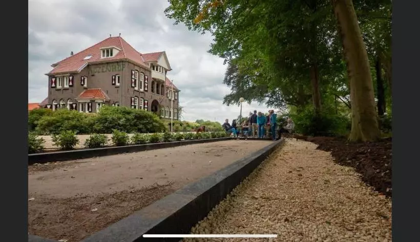 レジデンス Villa Rozenhof