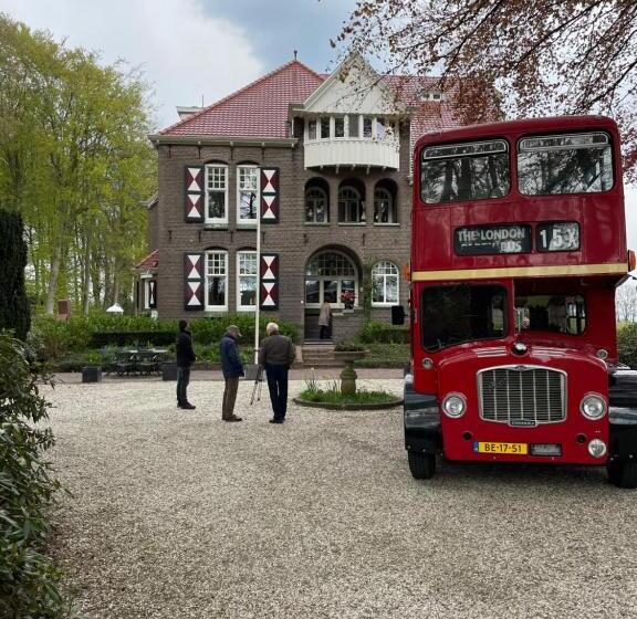 住所 Villa Rozenhof