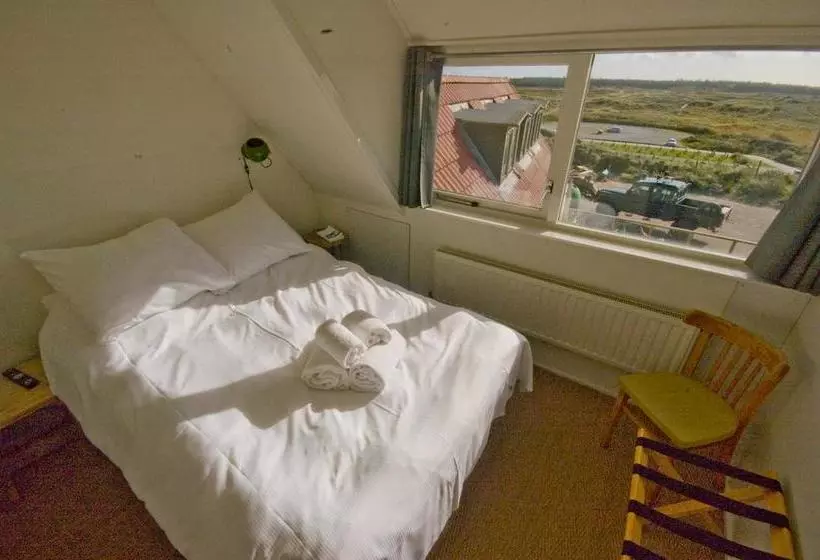 Strandhotel Terschelling B&b