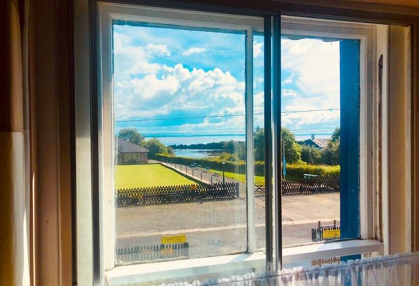 Hotel Hope & Anchor, Hadrian S Wall, Port Carlisle, Solway Firth, Area Of Natural Beauty