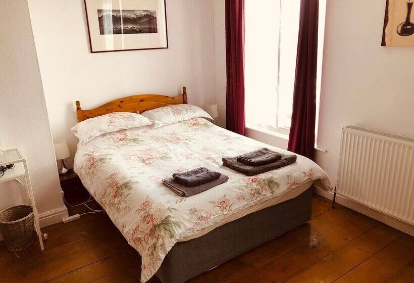 Hotel Hope & Anchor, Hadrian S Wall, Port Carlisle, Solway Firth, Area Of Natural Beauty