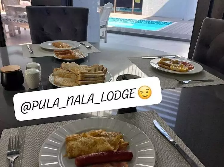 Hotelli Pula Nala Lodge