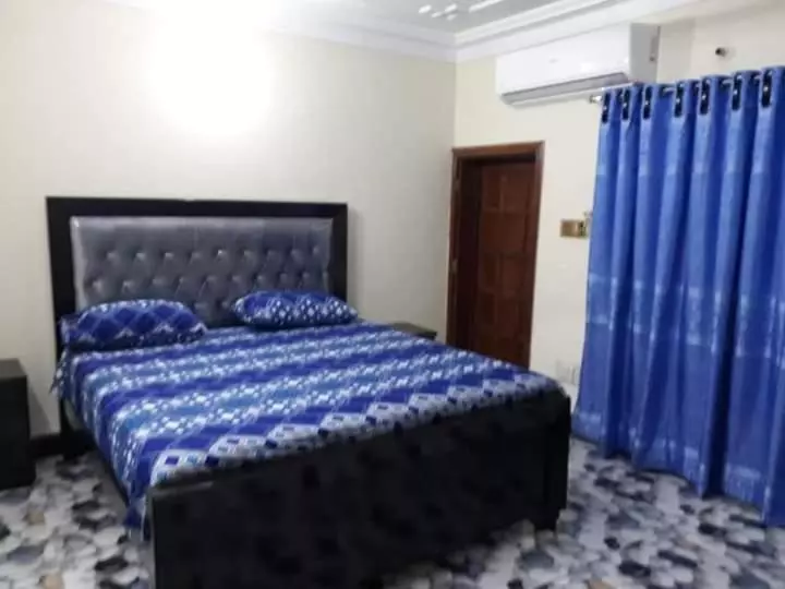 پانسیون Glorious Guest House &