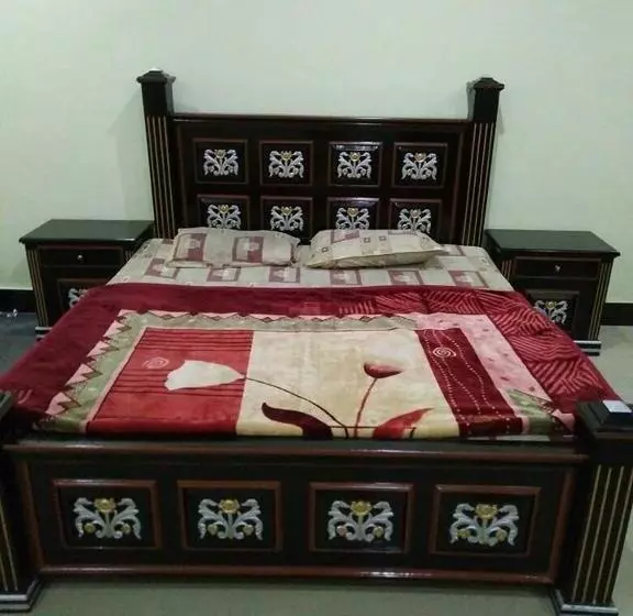 پانسیون Glorious Guest House &