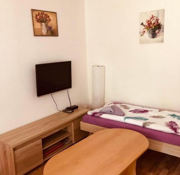 פנסיון Penzion Hrnčíře