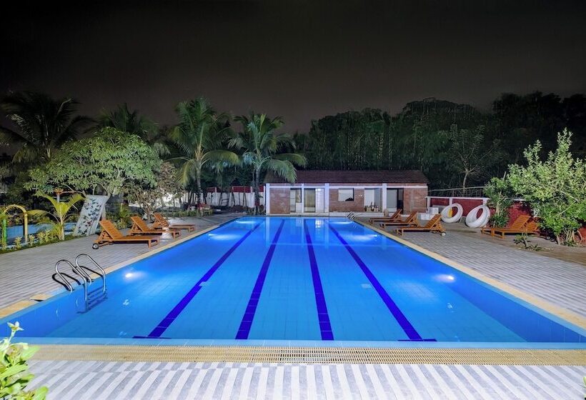 Kokomo Sunset Resort