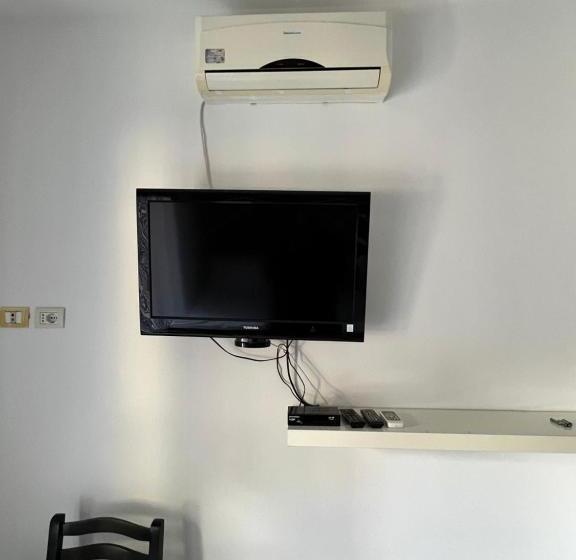 Bar Restorant Hotel “ Mani “